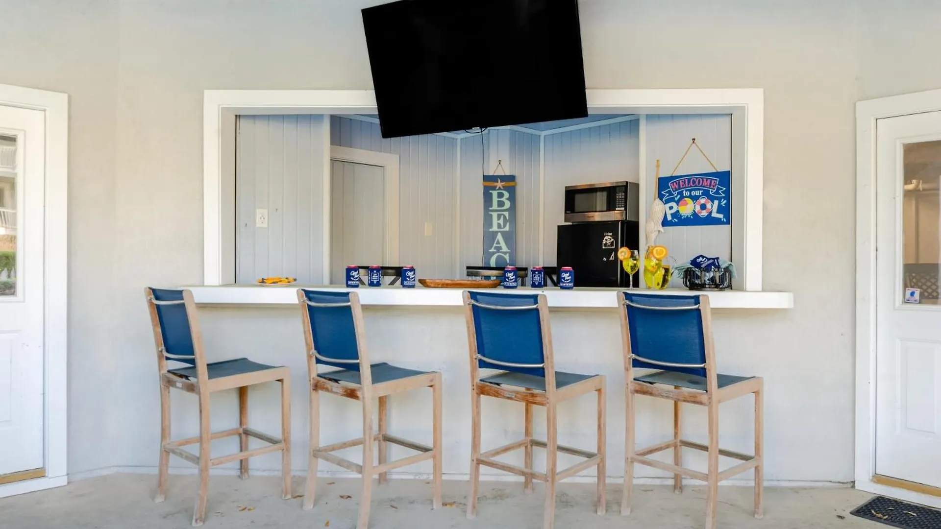 Cobalt Coast By Avantstay 7Bdr Steps From Beach Hilton Head Island 0*,  United States